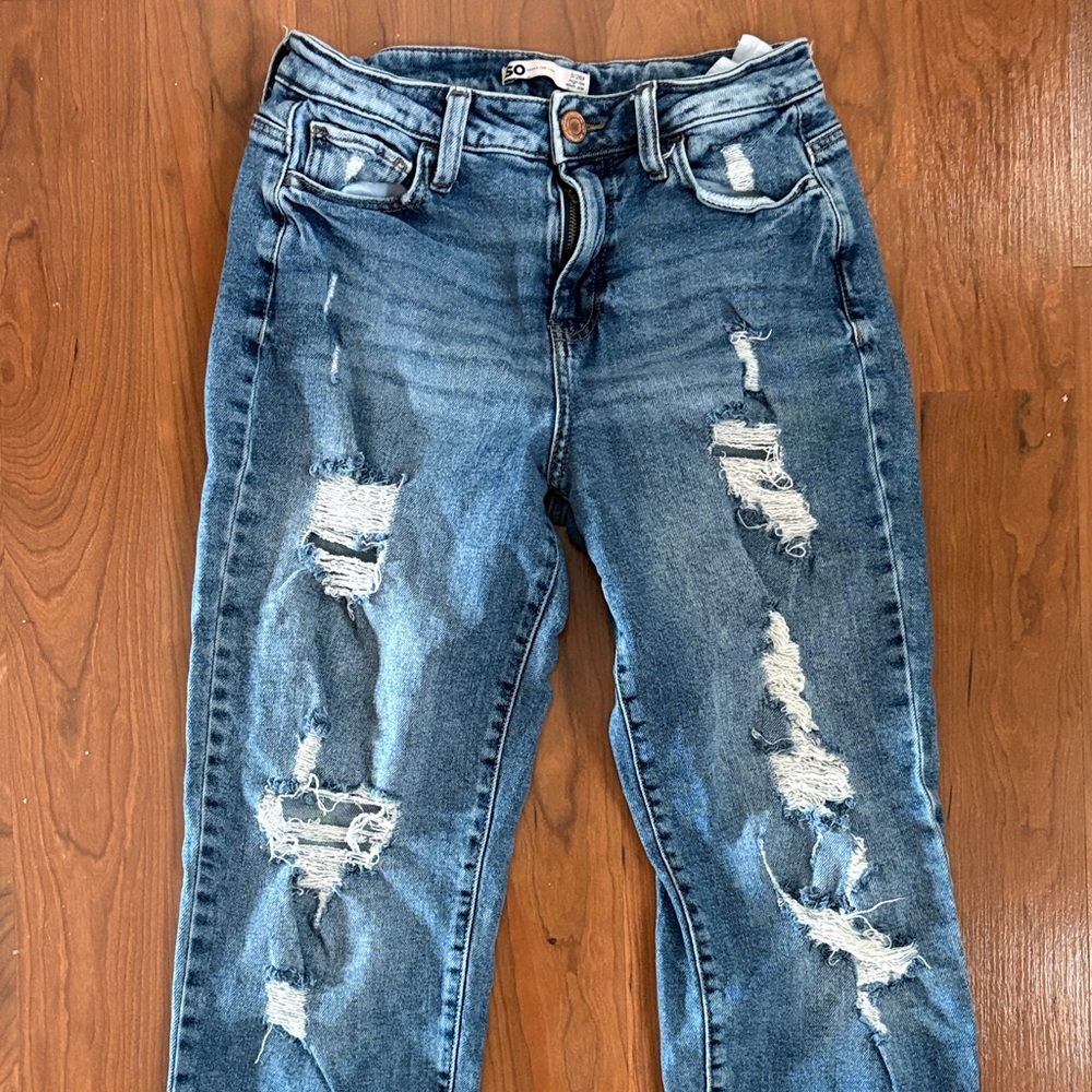 SO Women's Distressed Jeans